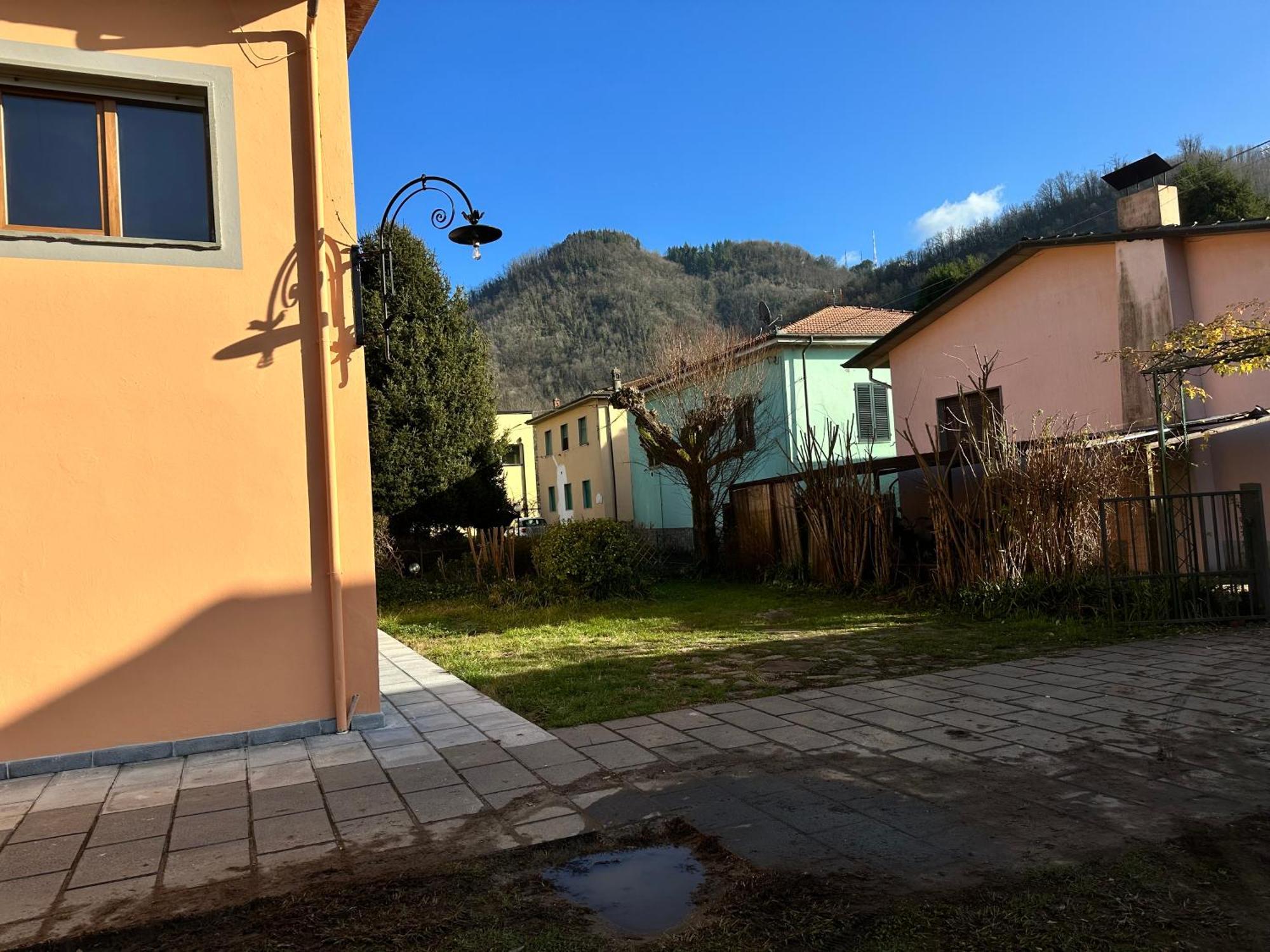 Willa Casa Hydrangea Con Piscina E Giardino Bagni di Lucca Zewnętrze zdjęcie