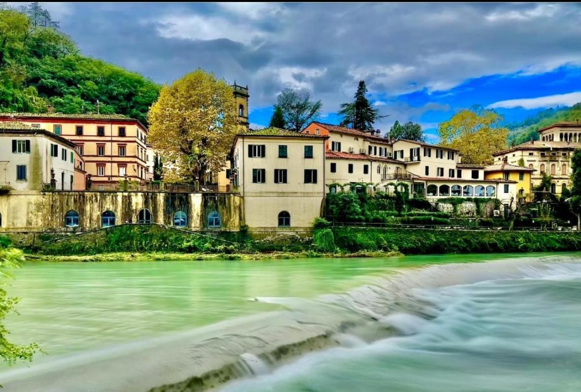 Willa Casa Hydrangea Con Piscina E Giardino Bagni di Lucca Zewnętrze zdjęcie